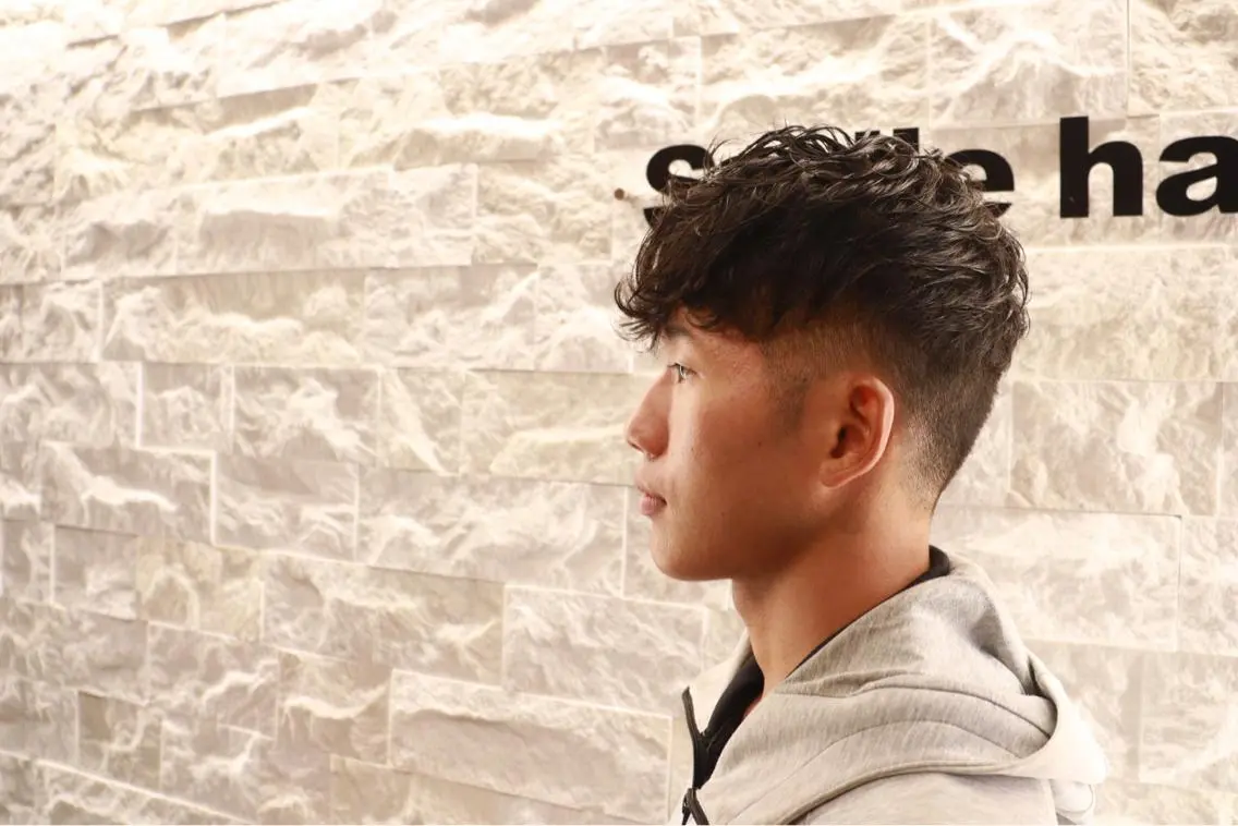 ショート パーマ メンズ くせ毛 福留 叶太のヘアスタイル