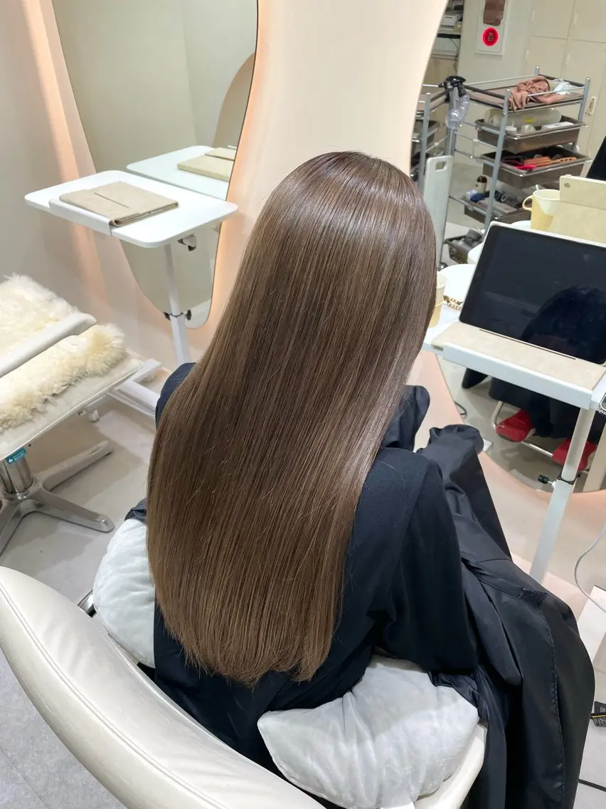ロング カラー ブリーチ 透明感カラー グレージュ ミルクティーグレージュ カット ヘアカラー 髪質改善/ブリーチ/ 宮武 湧斗のヘアスタイル