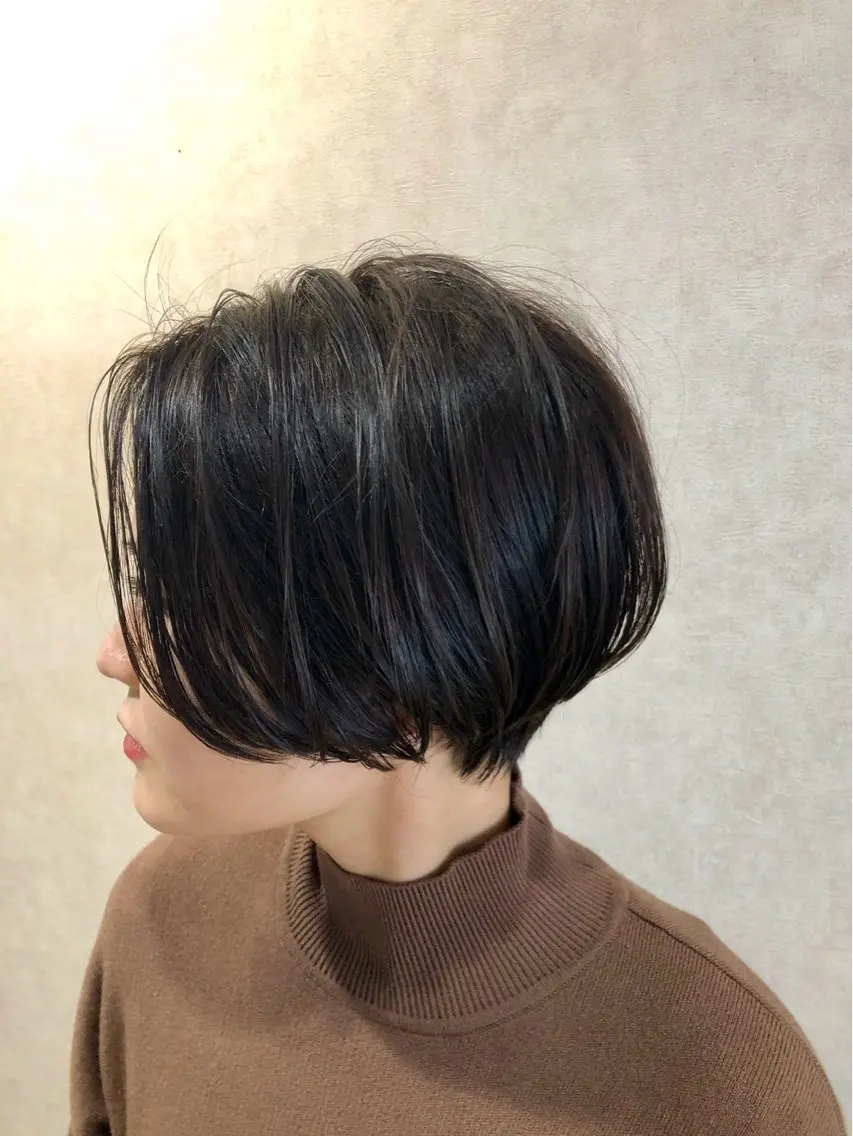 ショート 丹 みなみのヘアスタイル