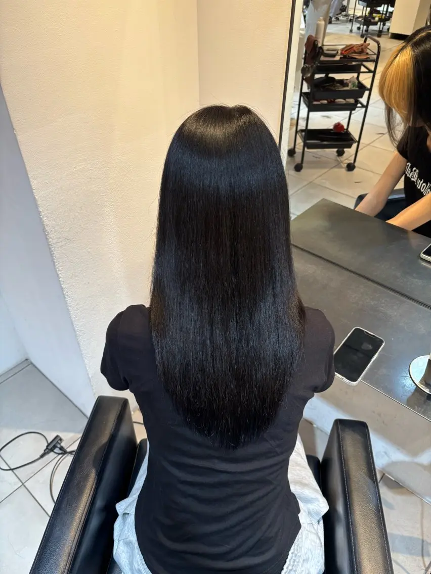 ロング トリートメント 加藤 みゆのヘアスタイル