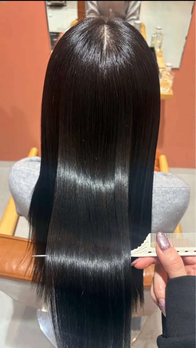 カラー 透明感カラー グレージュ オリーブグレージュ オリーブグレー TAMAMI カラーモデル募集中のヘアスタイル