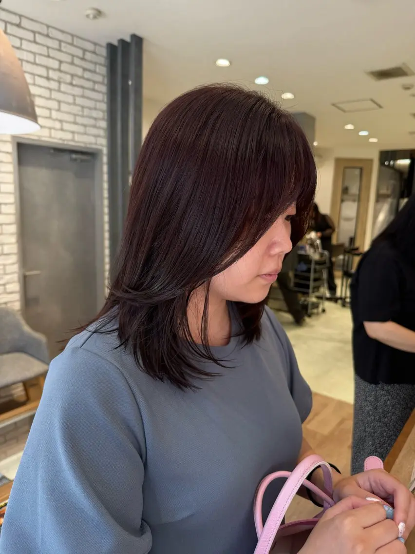ミディアム カット ヘアカラー トリートメント 🩰 柔らかいカラー tomomi🌛のヘアスタイル