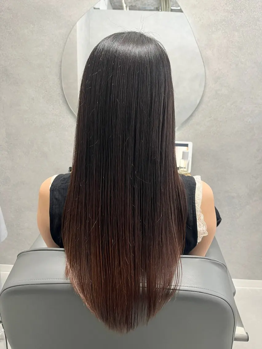 ロング カラー sayaka 透明感カラーのヘアスタイル