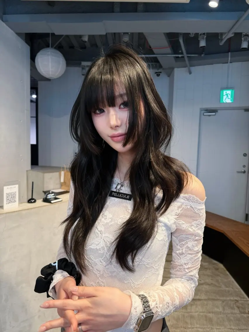 ロング 🩷ハイトーン特化 ayumi🩷のヘアスタイル