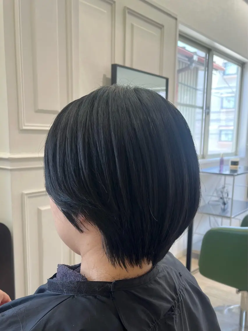 ショート TIDEHAIR YUKINAのヘアスタイル