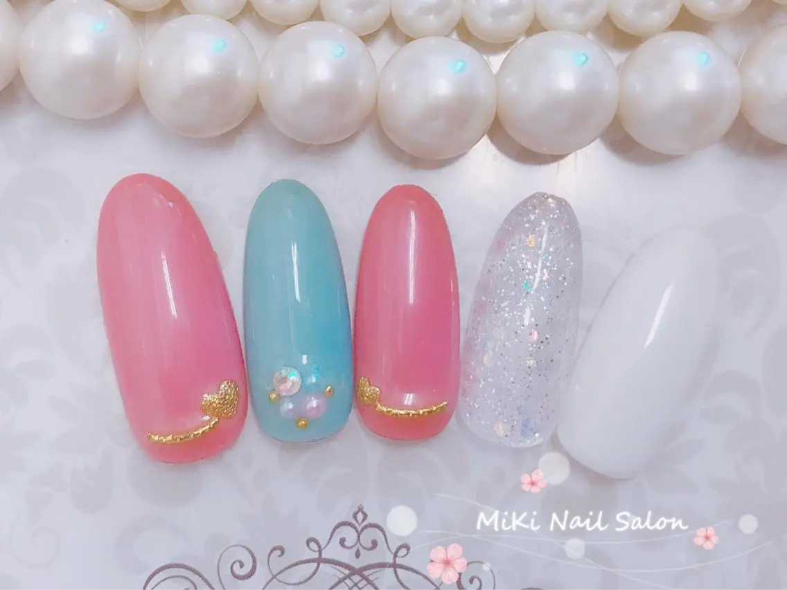 ネイル MiKi Nai池袋 長さだし得意のネイルデザイン