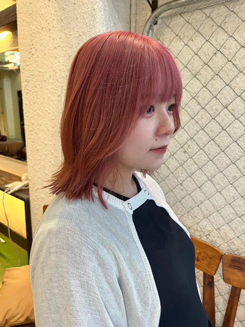 ミディアム カラー カット ヘアカラー トリートメント ヘアセット ハイトーンを育てる ブリーチカラー/牧原のヘアスタイル