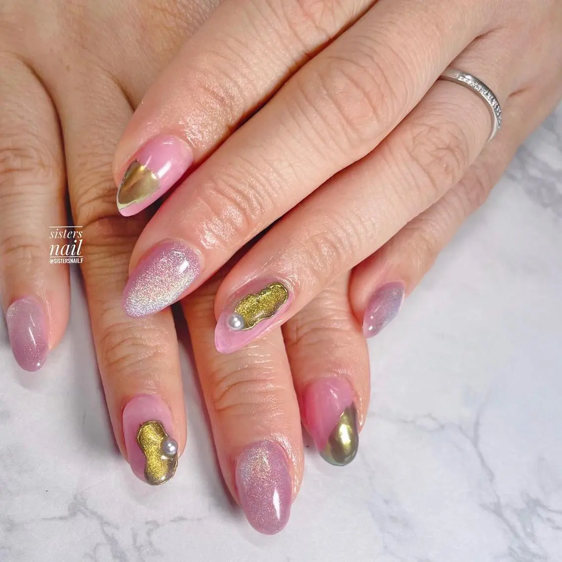 ネイル アートネイル キラキラネイル マグネットネイル ミラーネイル ニュアンスネイル sisters nail.fのネイルデザイン