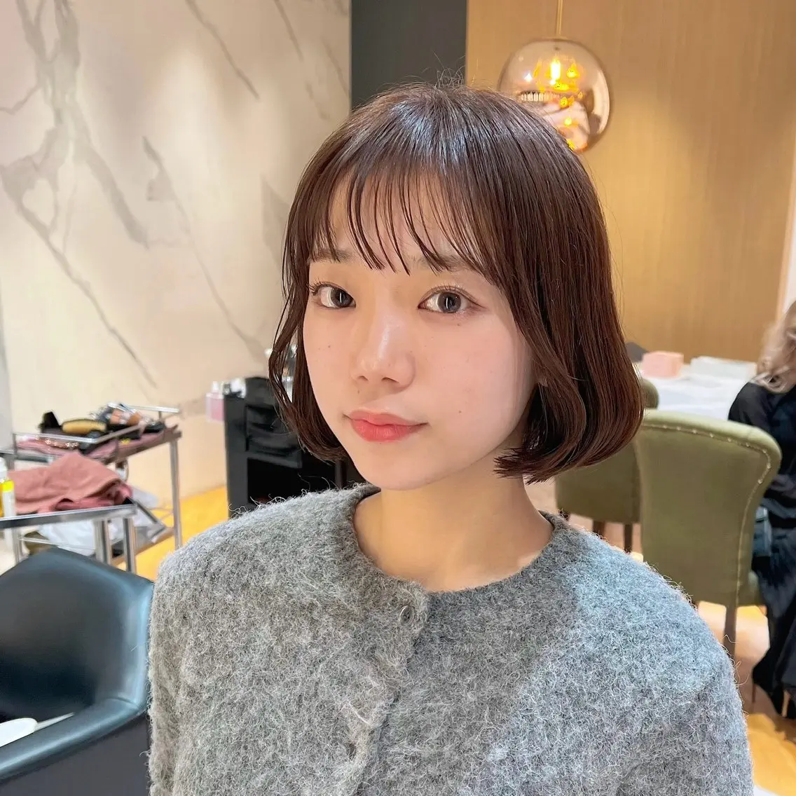 ショート ボブ 海外レイヤー/ 梅田美容室のヘアスタイル