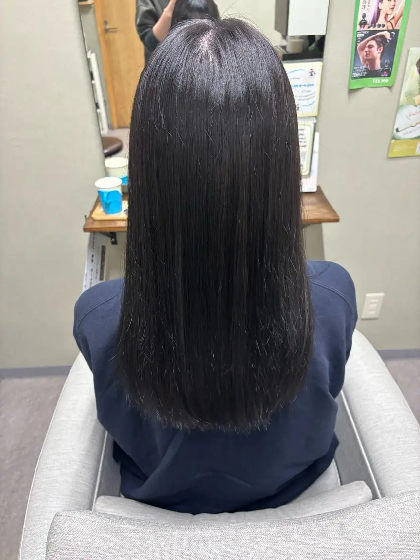 ロング カラー ダークグレー ダークグレージュ グレージュ 🌟美髪カラー🌟 縮毛矯正🌟曽我優海のヘアスタイル