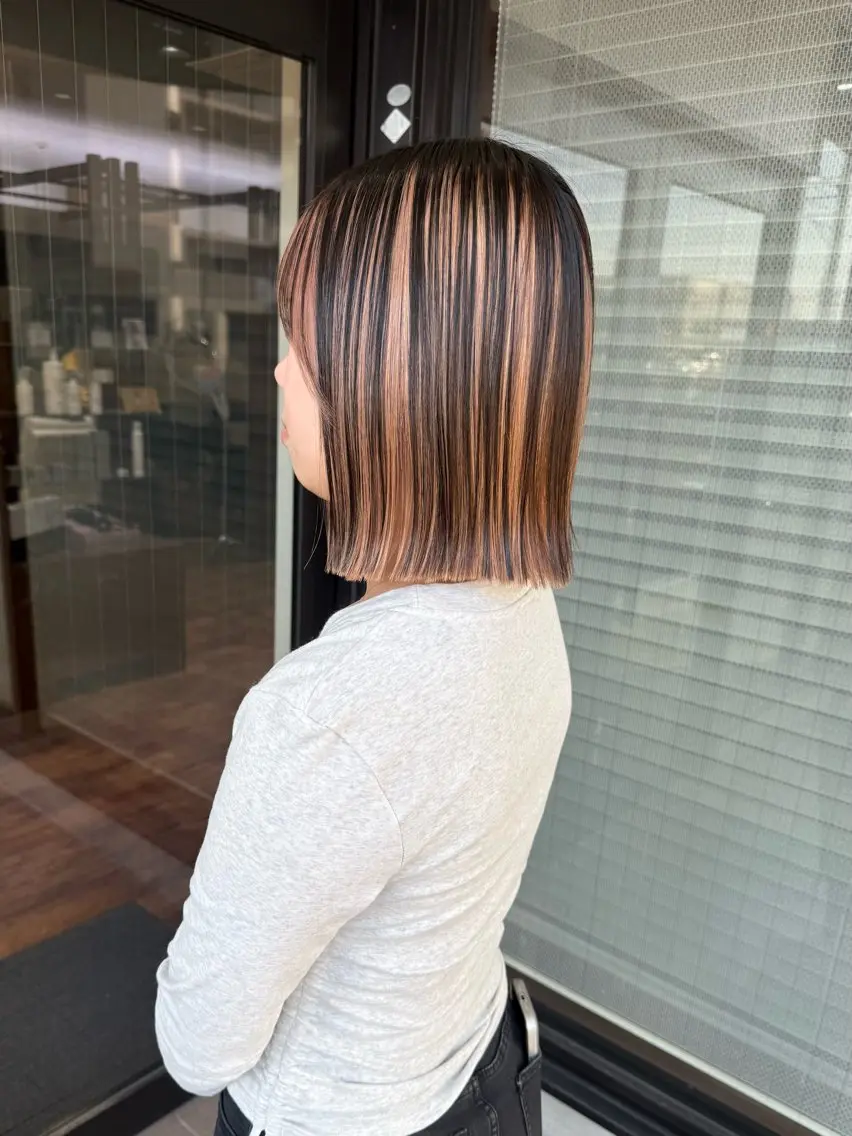ミディアム ボブ カット ヘアカラー トリートメント コバヤシ カオンのヘアスタイル