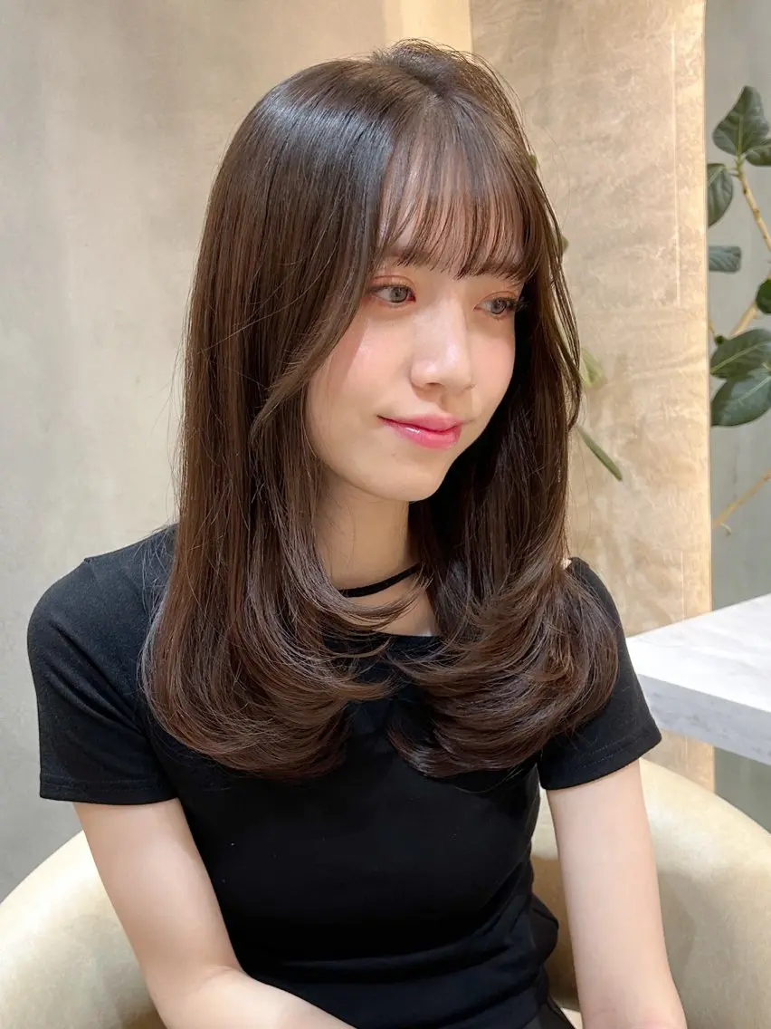 セミロング カラー 透明感カラー 韓国風ヘア レイヤーカット カット ヘアカラー トリートメント レイヤーカット/艶 髪カラー/木村和生のヘアスタイル