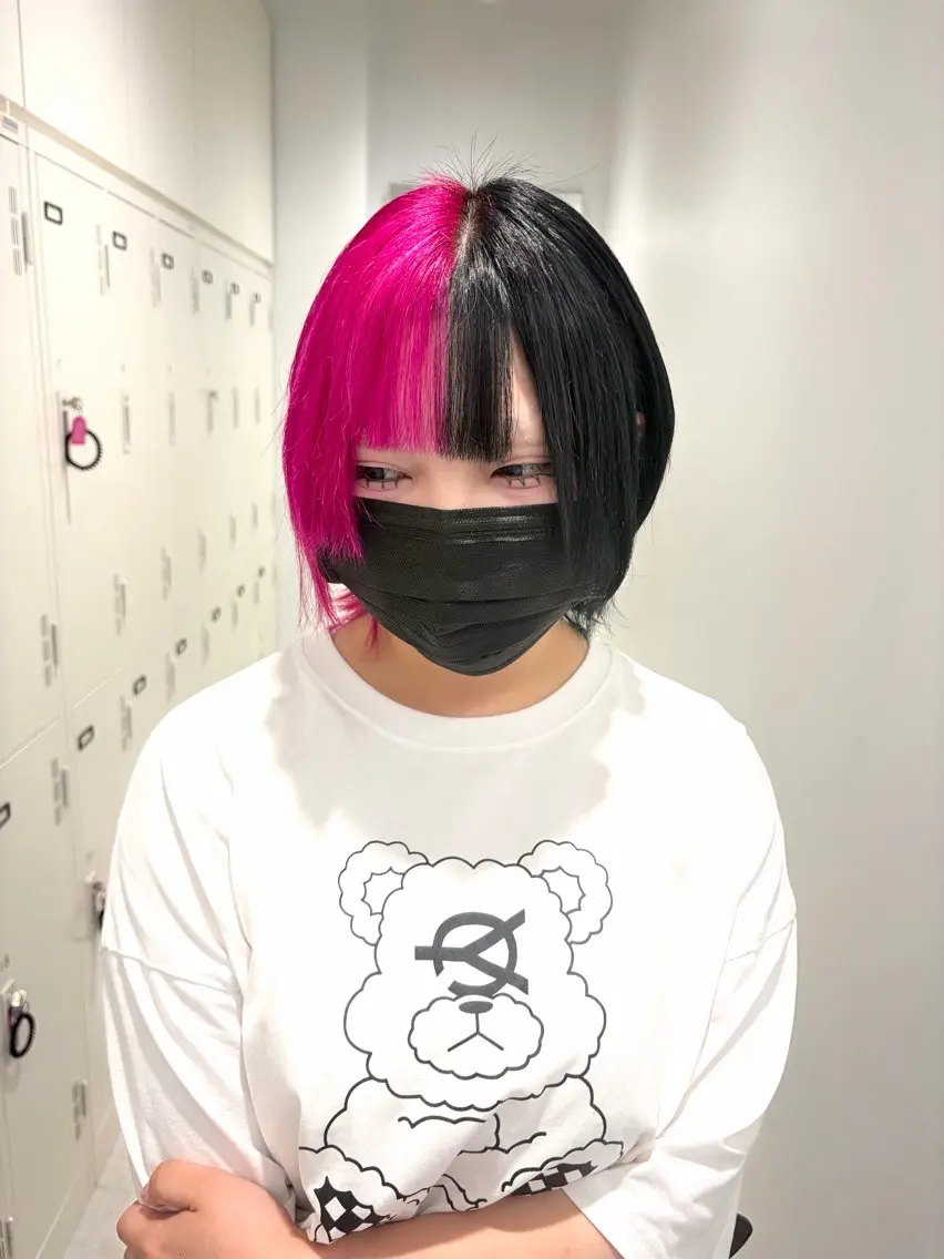 ショート カラー デザインカラー/ 暖色⋆🍒⭒˚/りなのヘアスタイル