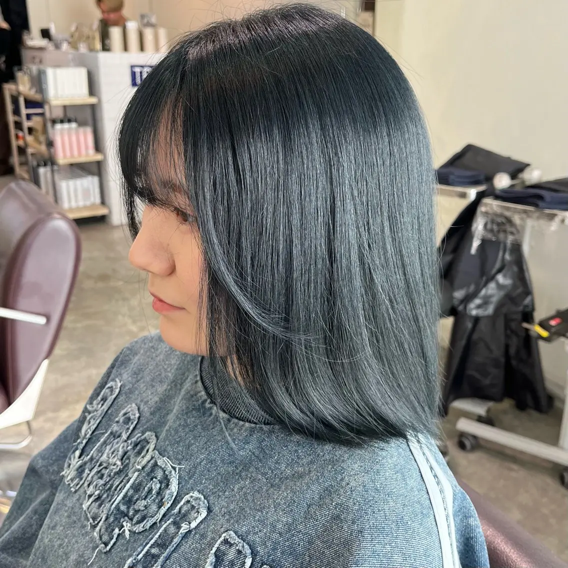 ミディアム ヘアカラー トリートメント フェザーパーマ🌙 毛流れ yuzukiのヘアスタイル