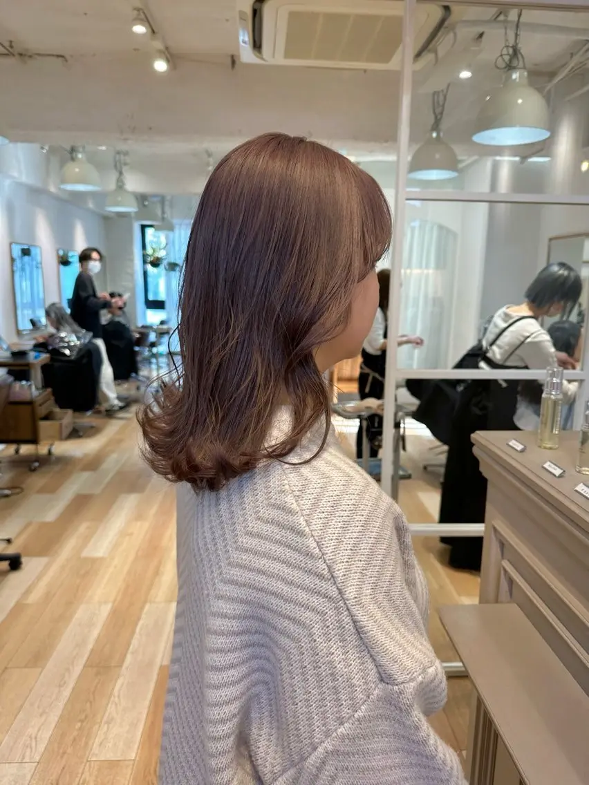 ミディアム カラー ブリーチ ハイトーンカラー ブリーチなしカラー ピンクカラー ボブ ヘアカラー REINA☁️透明感 カラー/ぷつっと♡のヘアスタイル
