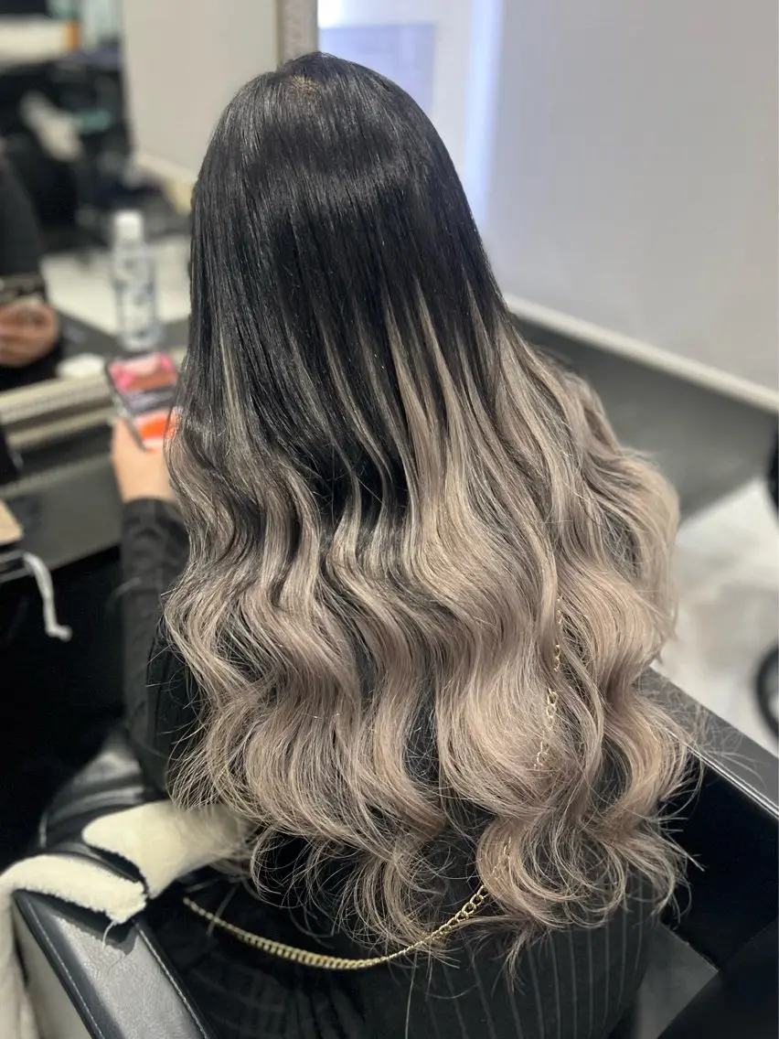 ロング カラー プルエクステ グラデーションカラー エクステ ヘアカラー トリートメント エクステ YUDU🍊 germe/ジェルムのヘアスタイル