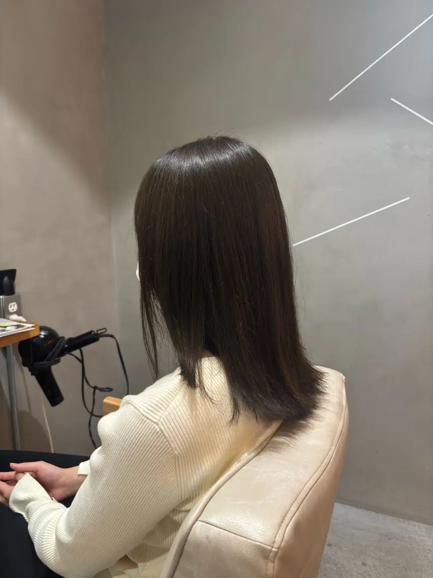 カラー うえき ひなのヘアスタイル