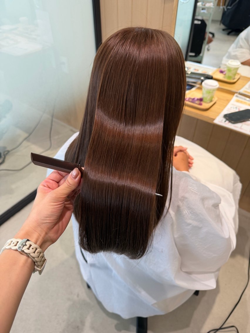ロング カット 縮毛矯正 トリートメント Tamagawa Sakiのヘアスタイル