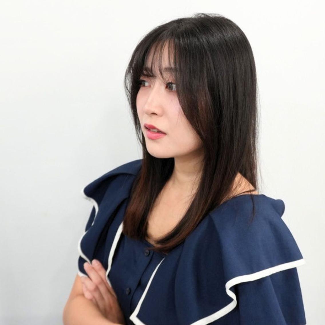 セミロング シースルーバング ❇️安達 優心❇️ レイヤー/艶髪特化のヘアスタイル