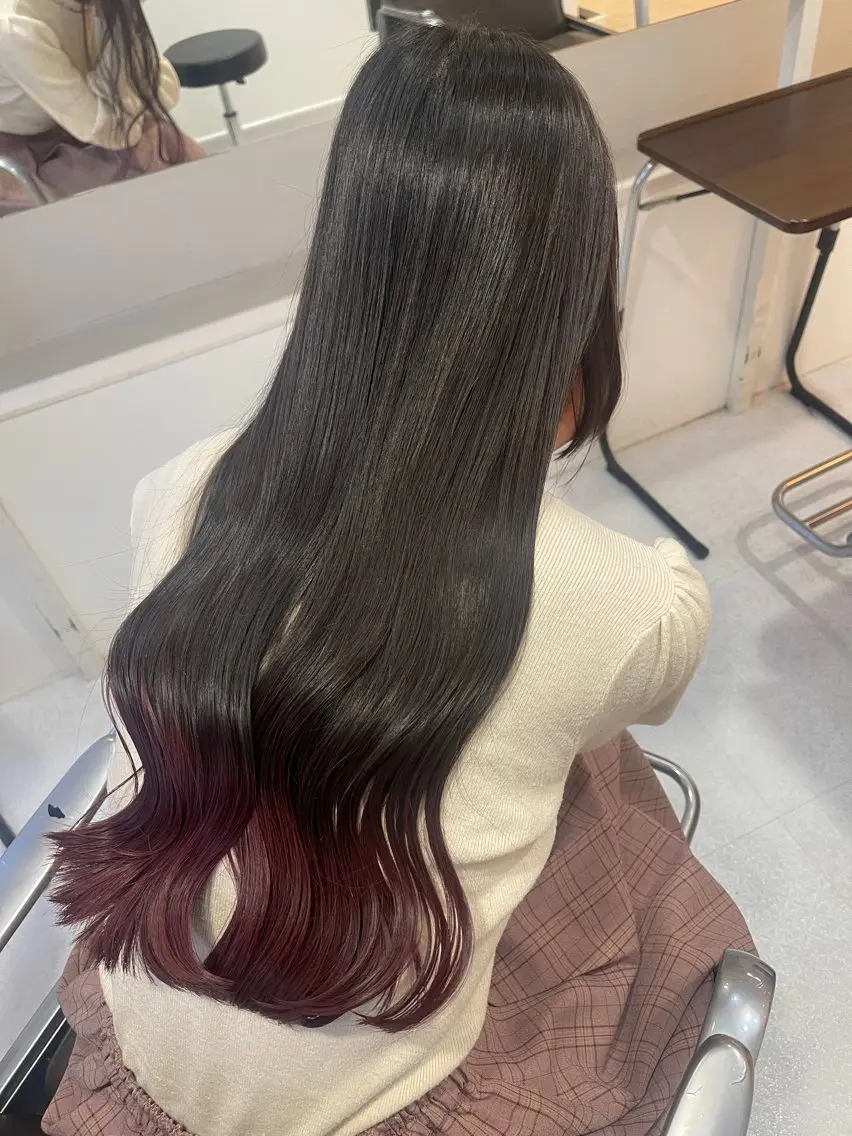 ロング カラー LABO. 門屋和香那のヘアスタイル