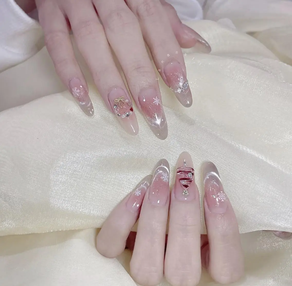 ネイル 🎀 NaNa_nailのネイルデザイン