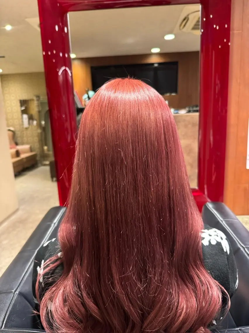 ロング 藤井 麗桜のヘアスタイル