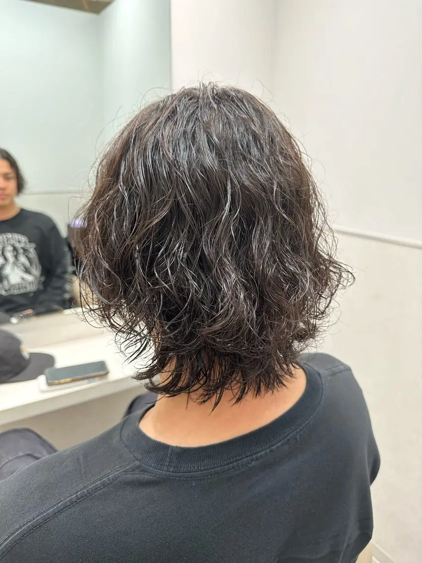 パーマ メンズ メンズパーマ カット パーマ トリートメント ヘアセット 曲がる縮毛矯正/メン ズカット髪質改善のヘアスタイル