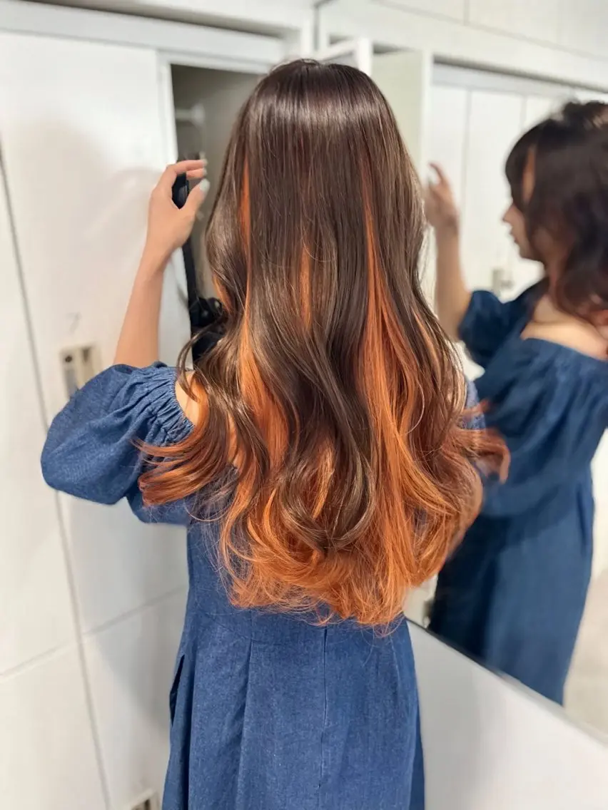 ロング カラー インナーカラー 韓国風ヘア レイヤーカット カット ヘアカラー トリートメント 韓国ハッシュカット/ 新宿/髪質改善/岡崎のヘアスタイル