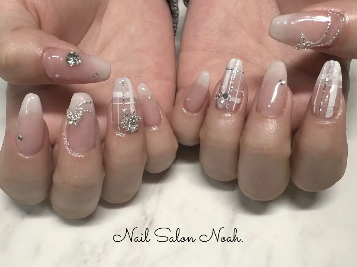 ネイル 持ち込み ハンドネイル Nail Salon Noah.のネイルデザイン