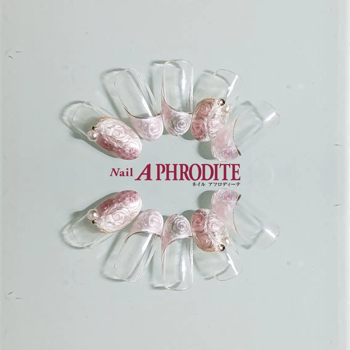 ネイル ジェルネイル ニュアンスネイル スカルプネイル ソフトジェル ネイルチップ ハンドネイル Nail Aphroditeのネイルデザイン