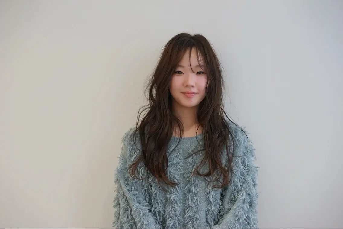 ロング アッシュ アッシュブラウン 縮毛矯正 のん🌻髪質改善/ 透明感カラーのヘアスタイル