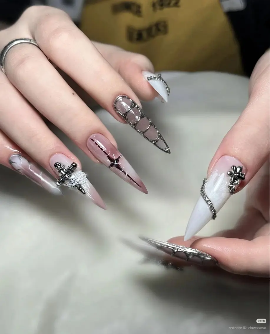 ネイル 韓国ネイル マグネットネイル 持ち込み ハンドネイル Dyo Nail_Royalのネイルデザイン