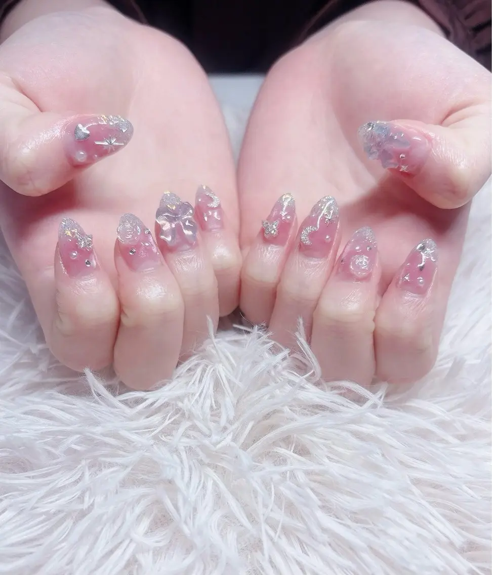ネイル テティアロマ🌷 ミナのネイルデザイン