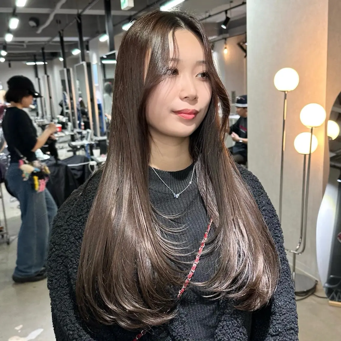 ロング ケアカラー ボブ 髪質改善 レイヤーカット トリートメント カット ヘアカラー トリートメント 心斎橋 韓国レイヤ ー指名No.1renのヘアスタイル