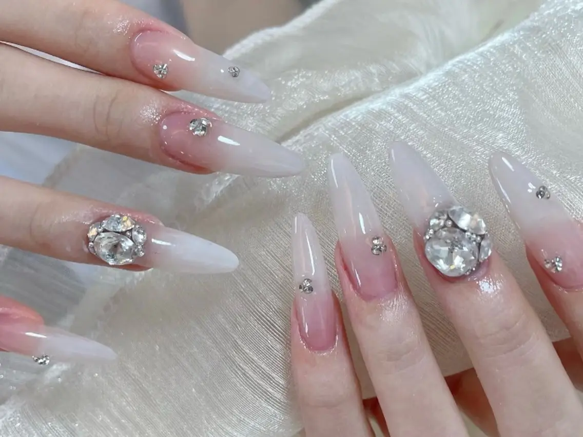 【🎉限定嬉しい特典あり🎉】🎀持ち込みデザイン¥7980💅デザイン、パーツ4本まで💕オフ込み90分🎉の写真