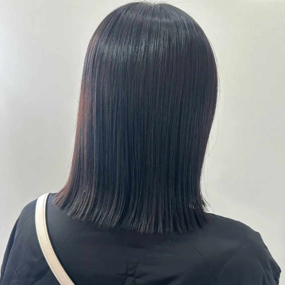 ミディアム カット recipe 黒木 彩那のヘアスタイル