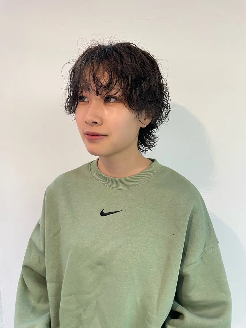 ショート パーマ ショートヘア ウルフカット Seeknext // Rukaのヘアスタイル