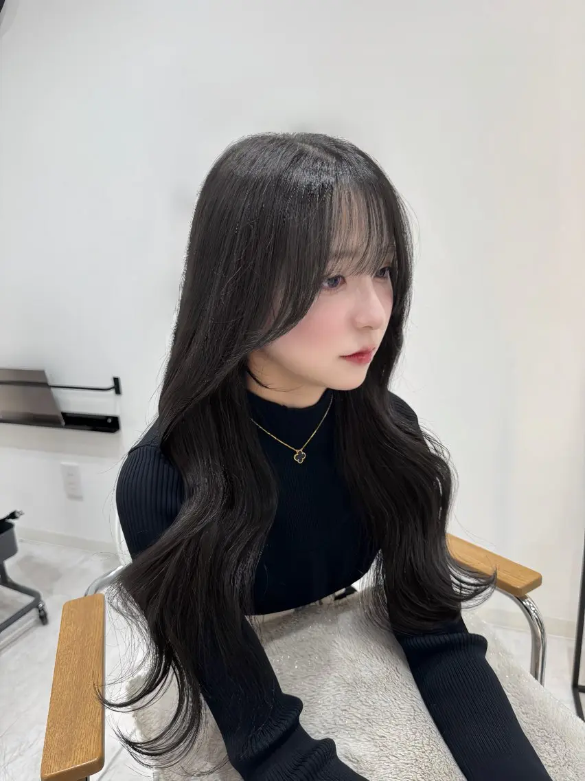 ロング カット ヘアカラー トリートメント 韓国ヘア🩶侑矢 艶髪透明感/福岡のヘアスタイル