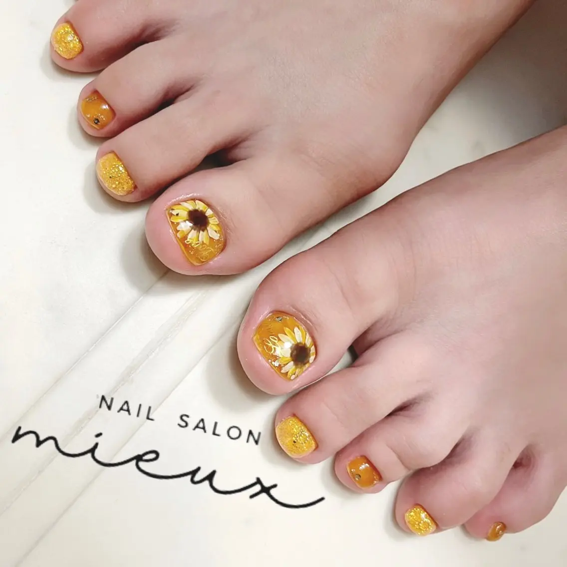 ネイル フットネイル nailsalon mieuxのネイルデザイン