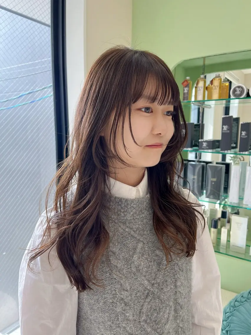 ロング 中村 佳歩のヘアスタイル