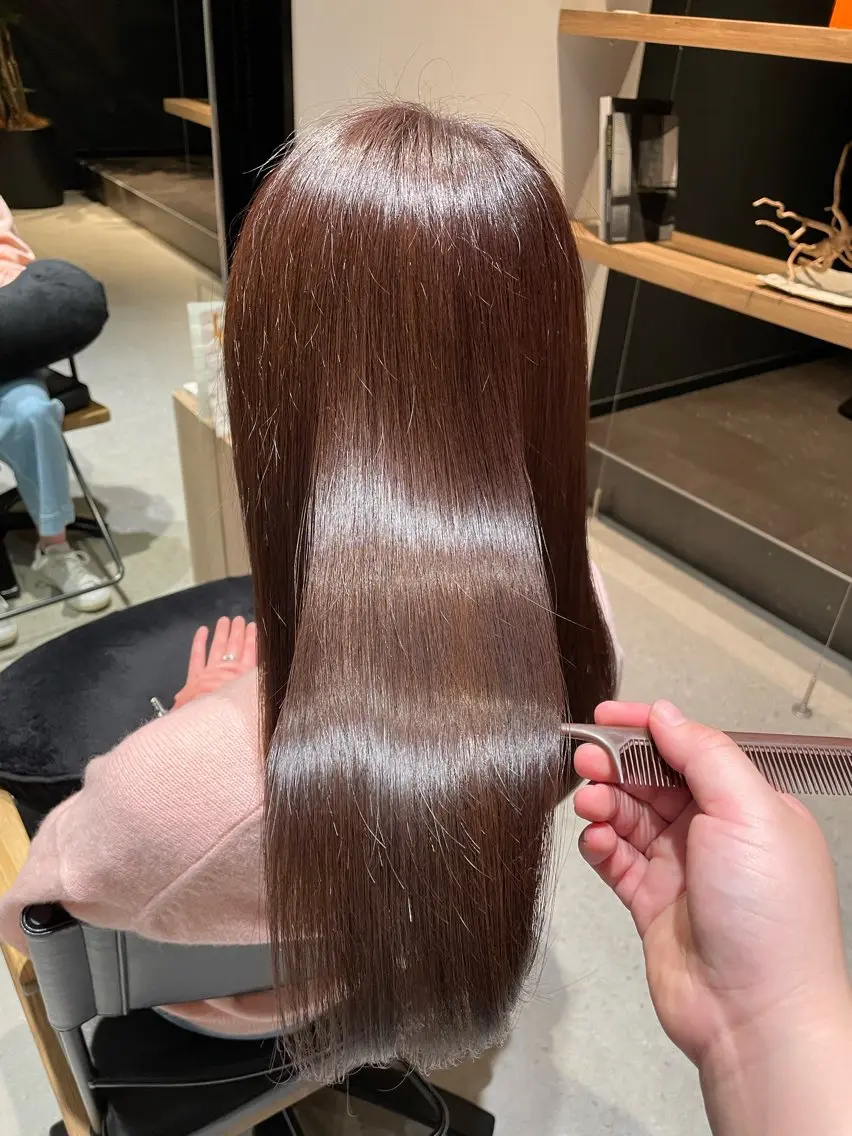 デザインカット＋質感再生カラー＋トリートメントの写真