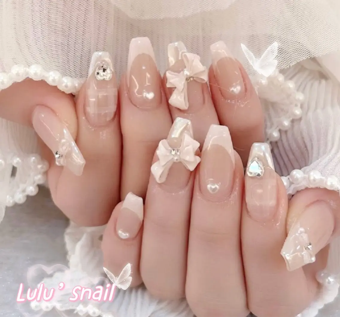 ネイル 持ち込み Lulu’s ネイルのネイルデザイン