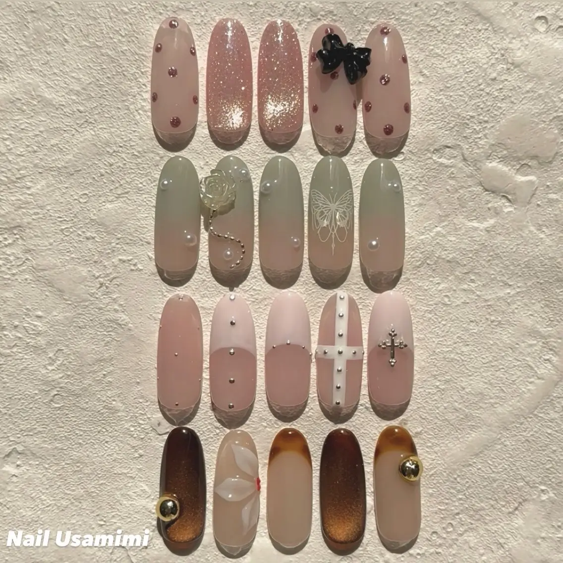 ネイル アートネイル ブラウン キラキラネイル ピンク ワンホンネイル ハンドネイル 本町NailUsaM imi MOMOKAのネイルデザイン