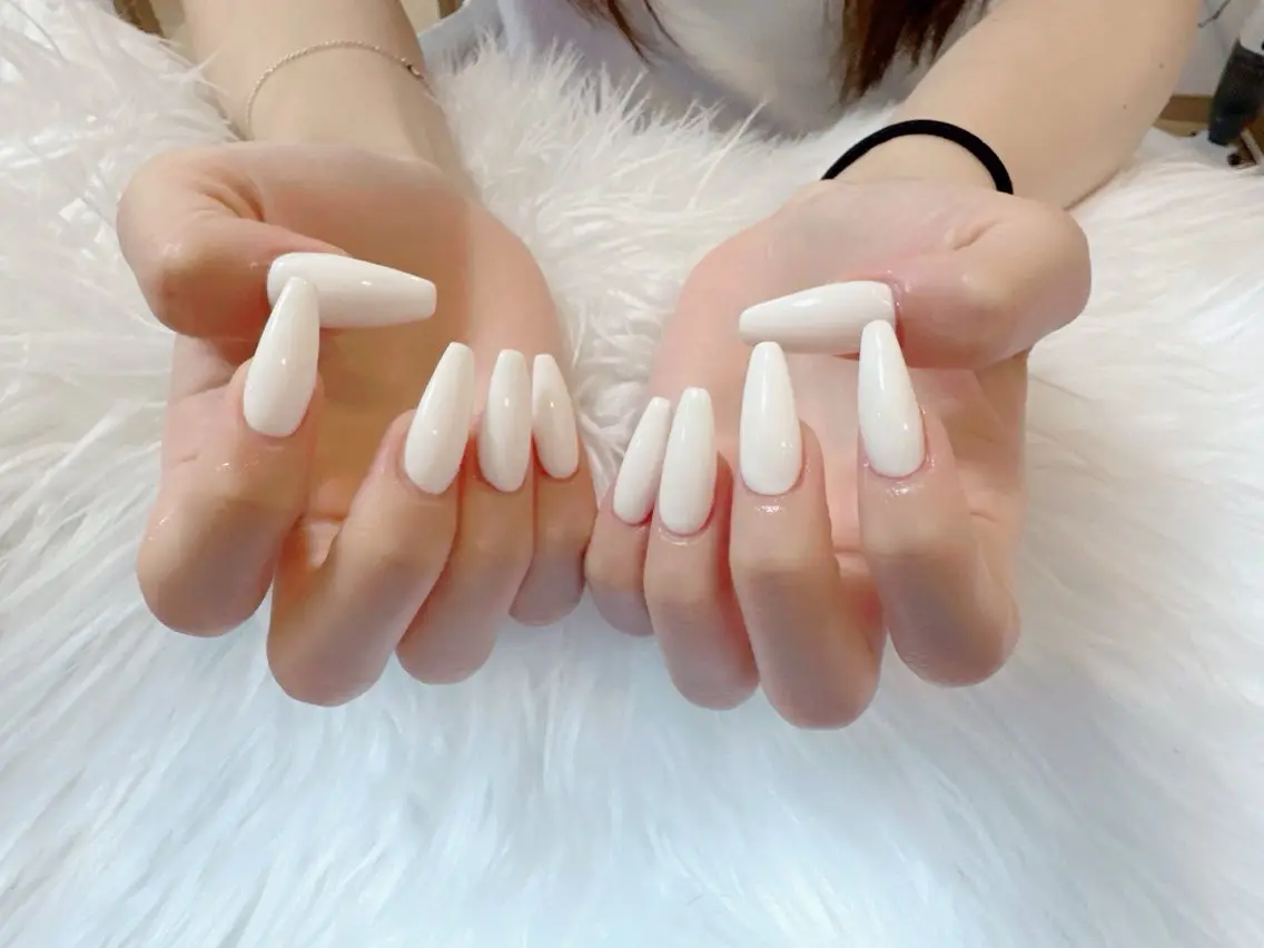 ネイル ブルー フットネイル フレンチネイル 韓国ネイル マグネットネイル ハンドネイル ハンドケア Hara Nail 【持ち込みOK】のネイルデザイン