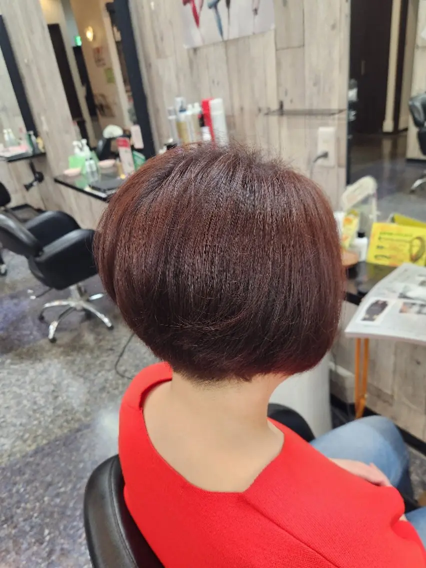 ショート カラー カット ヘアカラー 岩瀬 未来のヘアスタイル