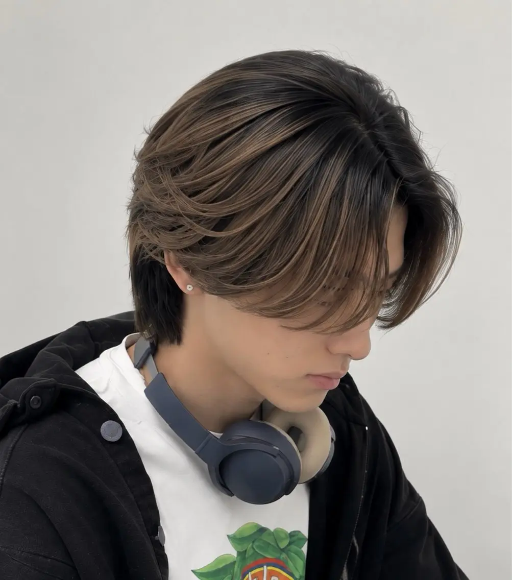 メンズ ヘアカラー 三浦 笑美のヘアスタイル