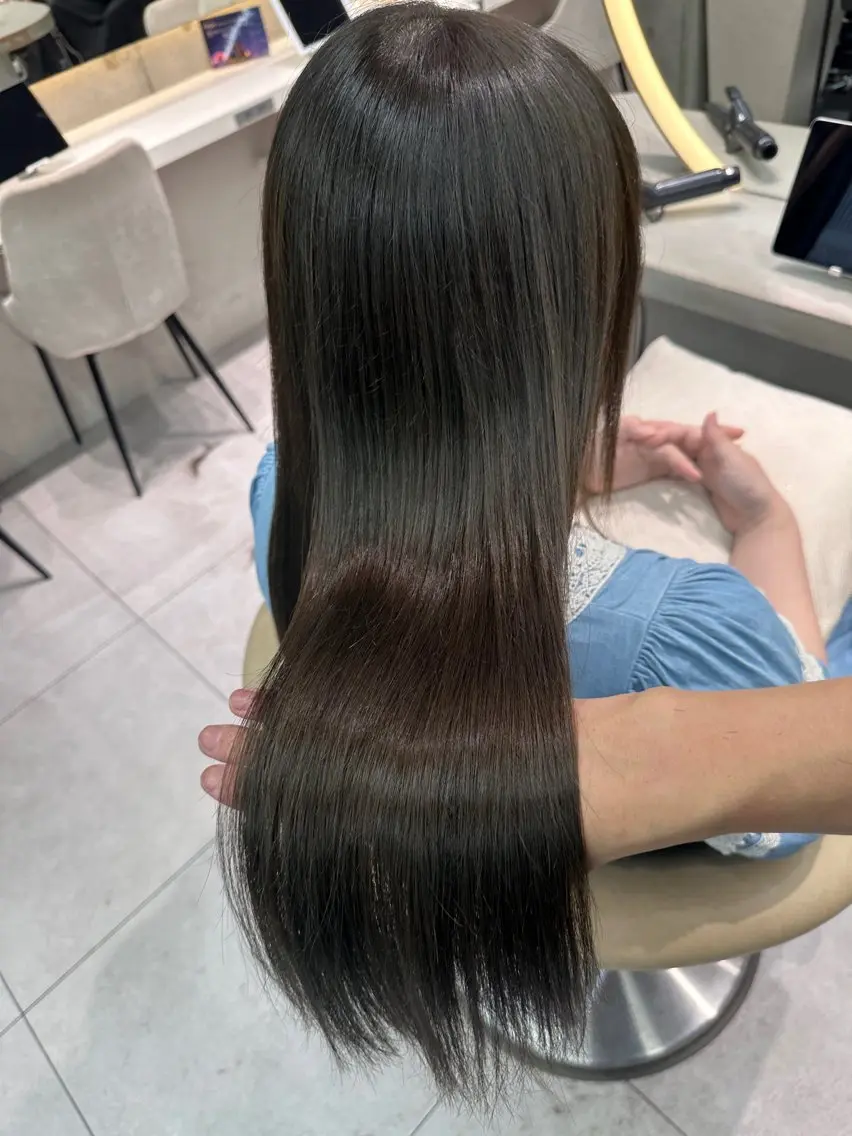 ロング カラー カット 縮毛矯正 トリートメント 《髪質改善✖️オリー ブ🧸》小嶋拓也のヘアスタイル