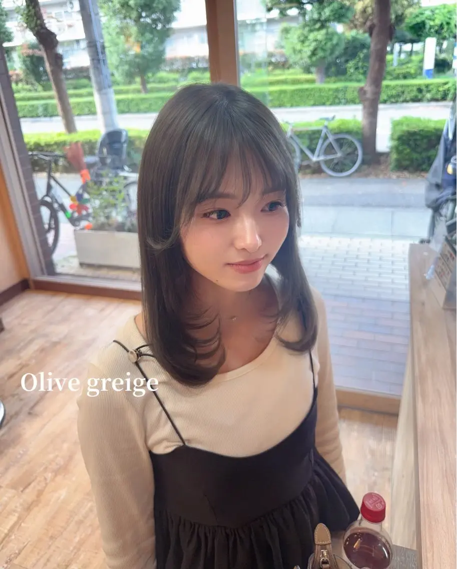 ミディアム ヘアカラー トリートメント Moremuu/ MAIKA🎀のヘアスタイル