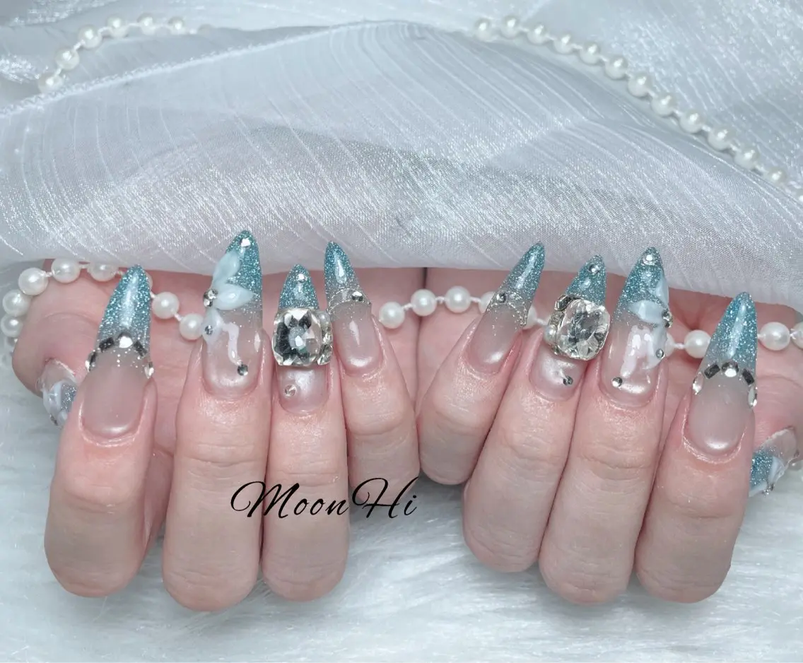 ネイル MoonHi Nail 朝霞台のネイルデザイン