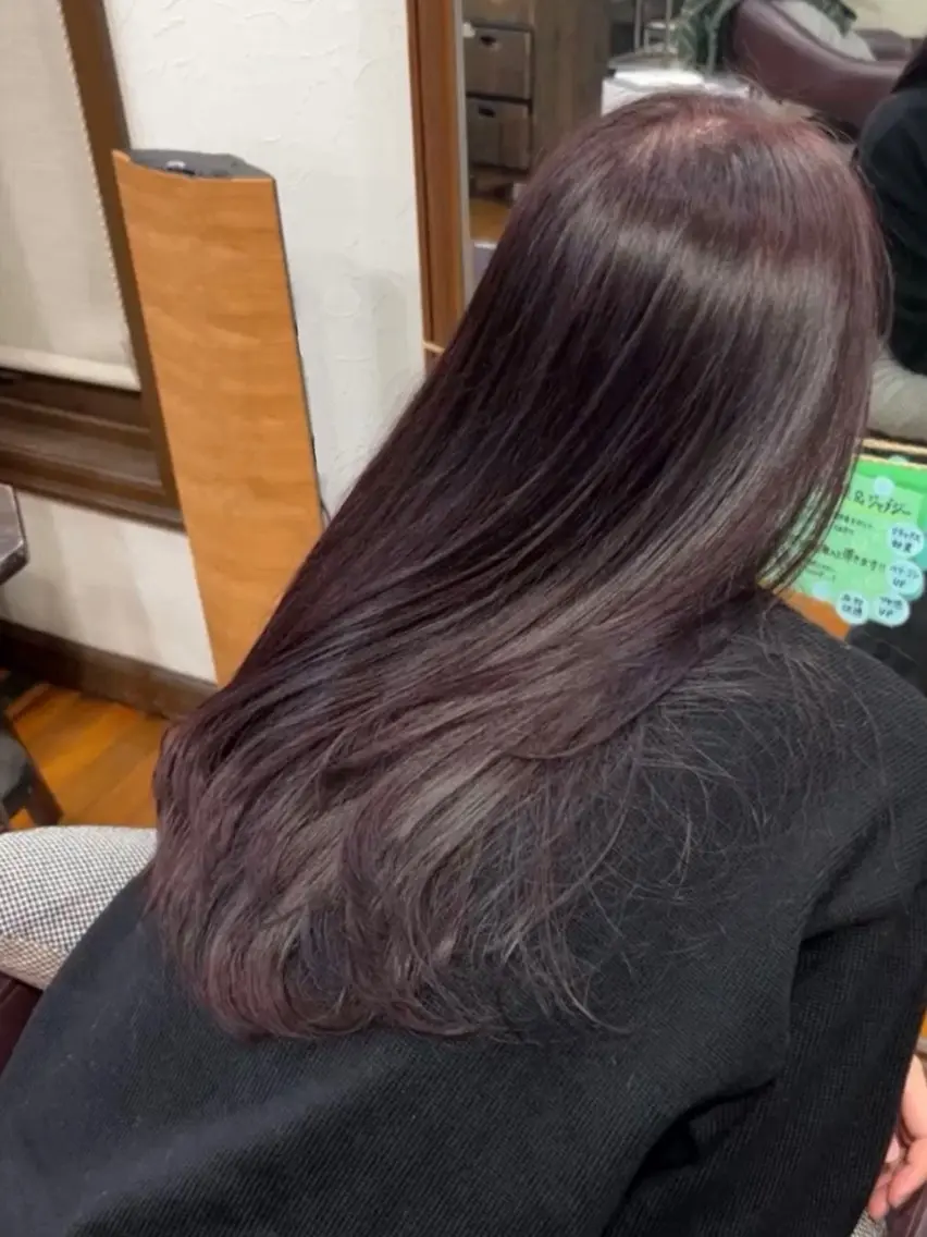 カラー ヘアカラー トリートメント 中島 優のヘアスタイル